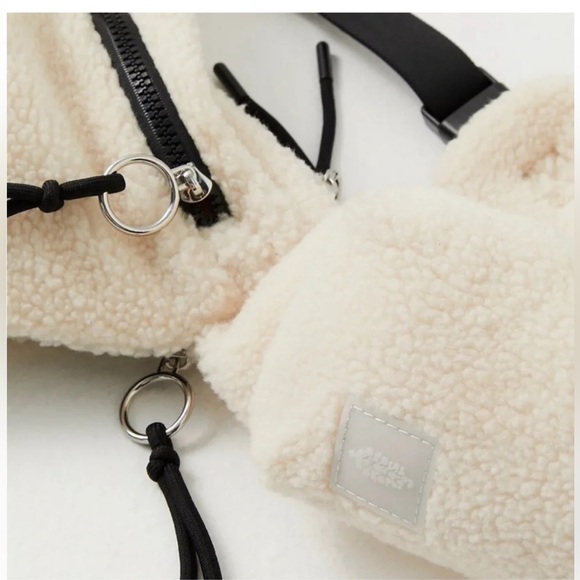 New Free People Movement Overachiever - Picture 3 of 6